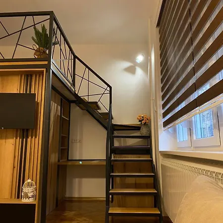 Sleepover Galleria ノヴィ・サド