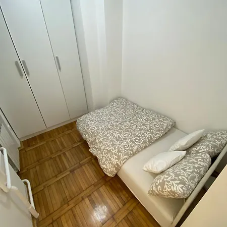 Sleepover Galleria Daire Novi Sad